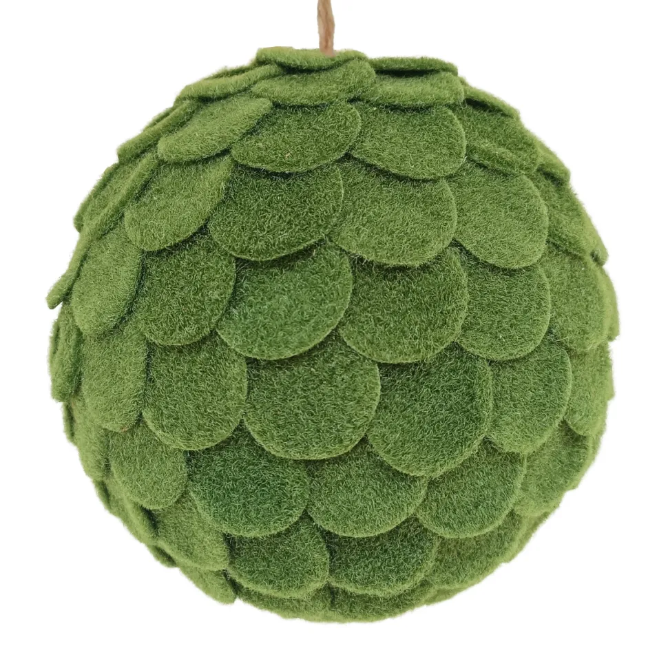 BALL FABRIC FELT SCALLOP 6″ GREEN