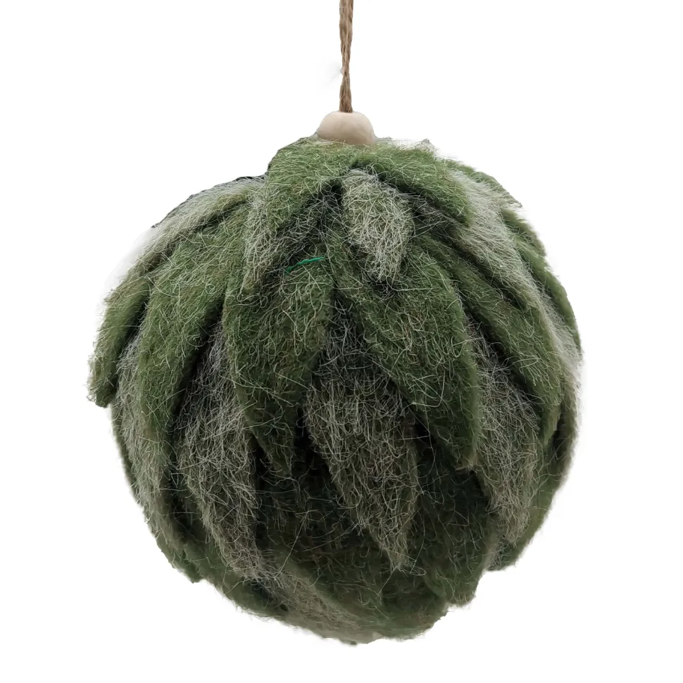 BALL FELT GREEN 5″ FROSTED LOOKED